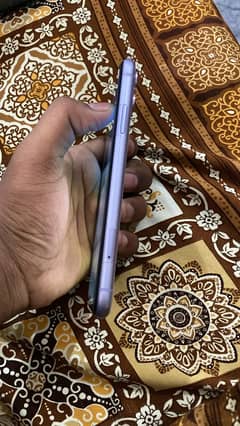 I phone 11 non pta factory unlock 64 jb