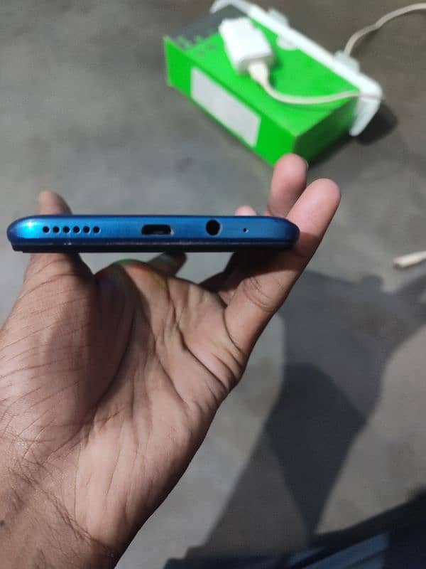 Infinix smart 6 box available with all accessories in good condition 5