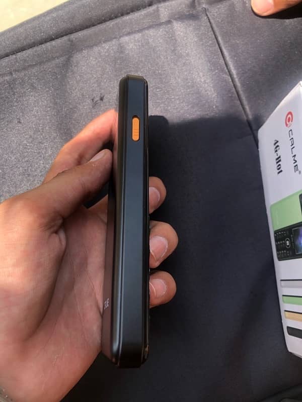 Digit phone Calme bilkul new 3 days use only 5
