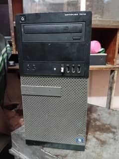 CPU intel Core i7  24gb Ram 585