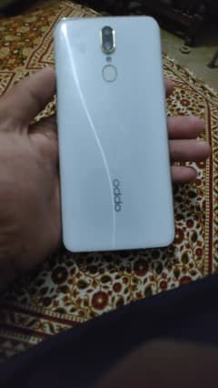 Oppo F11 8/256gb