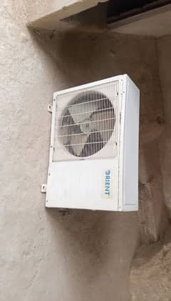 haier AC in Good Condition Only Serius BuyerContect