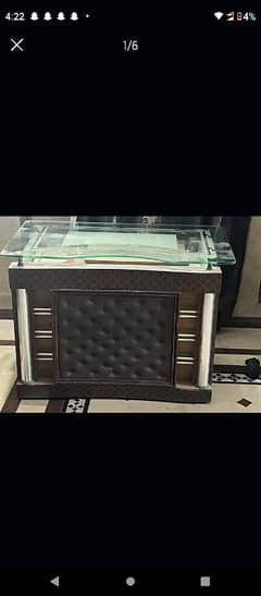 office table in good condition