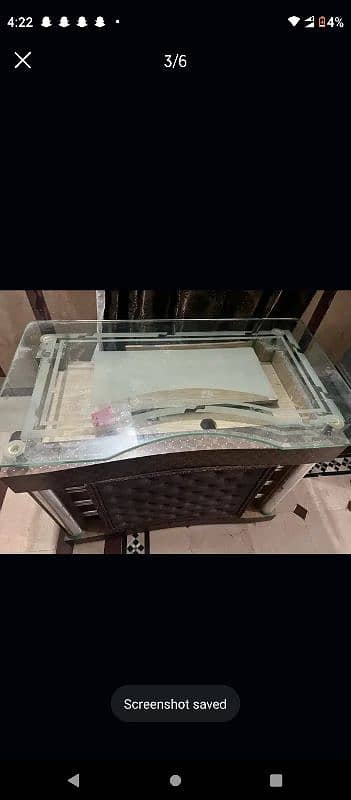 office table in good condition 2
