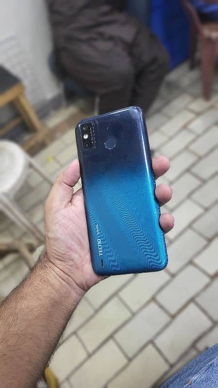 Tecno Spark 6go 4/64 with box 2