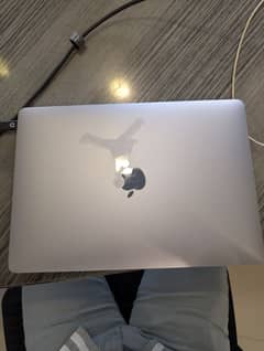 MacBook
