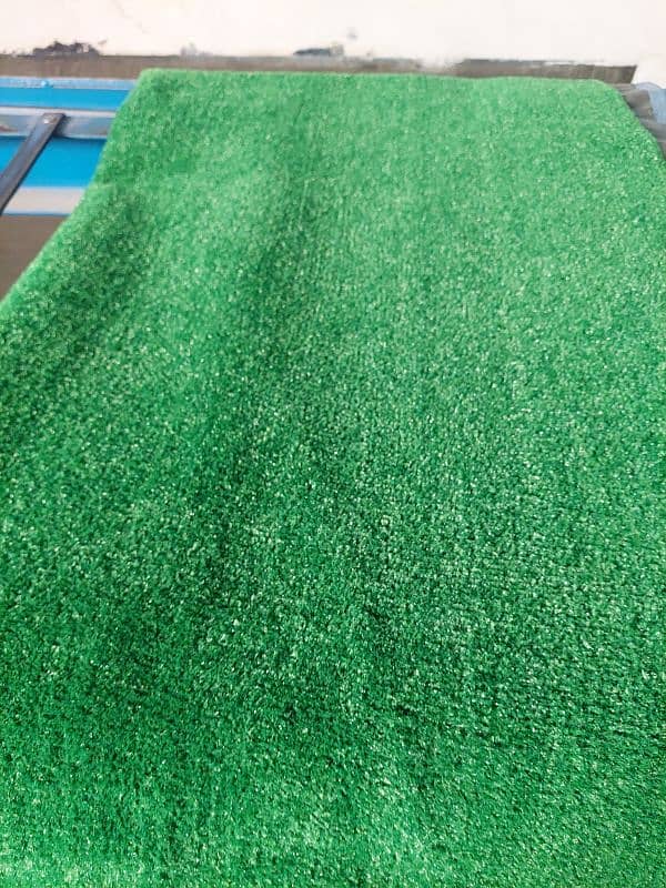 All kinds of carpets and mats are available. Contact us on WhatsApp 12