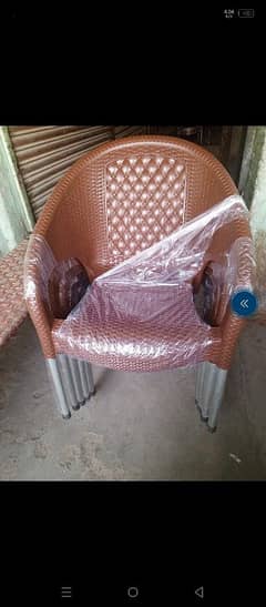 plastic chairs table wholesalers