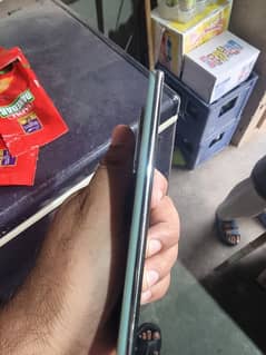 reno 11 5 g new  phone hain bilkull ghr ma use howa 03008001546