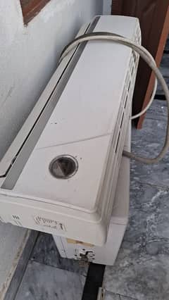 split Ac. . ok condition
