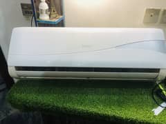 Haier 1 ton Ac without Gas for sale all oky with fitting material