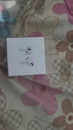 earbuds for sale condition new