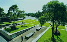 40 kanal plot with 40000sqft Building for sale commercial industrial use