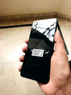 samsung a32 mobile with complete box dual pta approved new condition