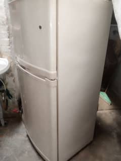 Dawlance Fridge 0.3. 1.2. 3.9. 4.7. 7.6. 0