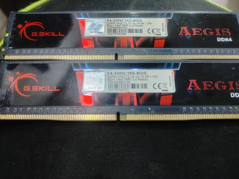 DDR 4 RAM 8 GB X2 3200HMZ 1
