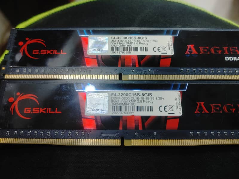 DDR 4 RAM 8 GB X2 3200HMZ 2