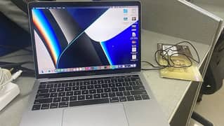 Macbook Pro 2017 with 1TB SSD Hard Drive at cheapest price