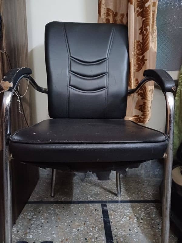Chair 0