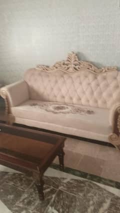 five seater very beautiful sofa for sale