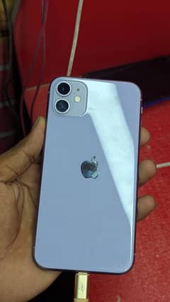 Iphone 11 10/10 Fu 85% battery All ok icloud locked