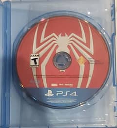 PS4 with 3 games (Spiderman ps4,batman Arkham knight and Uncharted 4