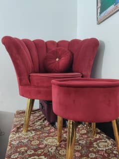 Plush Velvet chair_Pair of 2 chairs & table_Comfortable & Classic