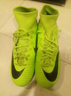 football shoes brandid new