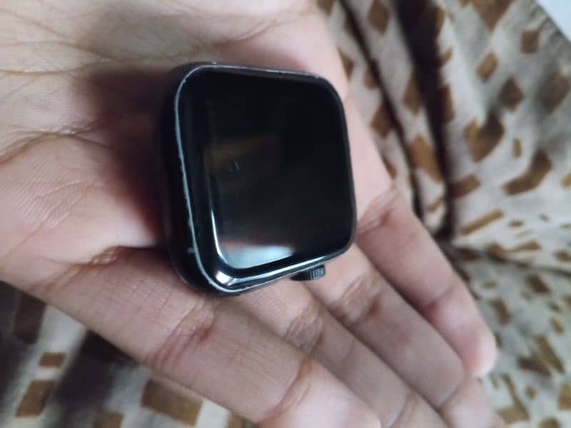 i8 pro max smart watch in used condition for sale 1 scratch on screen 5