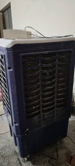 Dc cooler