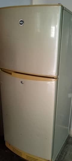 PEL REFRIGERATOR