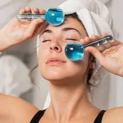 Face Ice Roller – Shrink Pores, Soothe Skin, and Glow Naturally