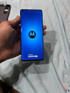 Motorola edge plus stuck on logo