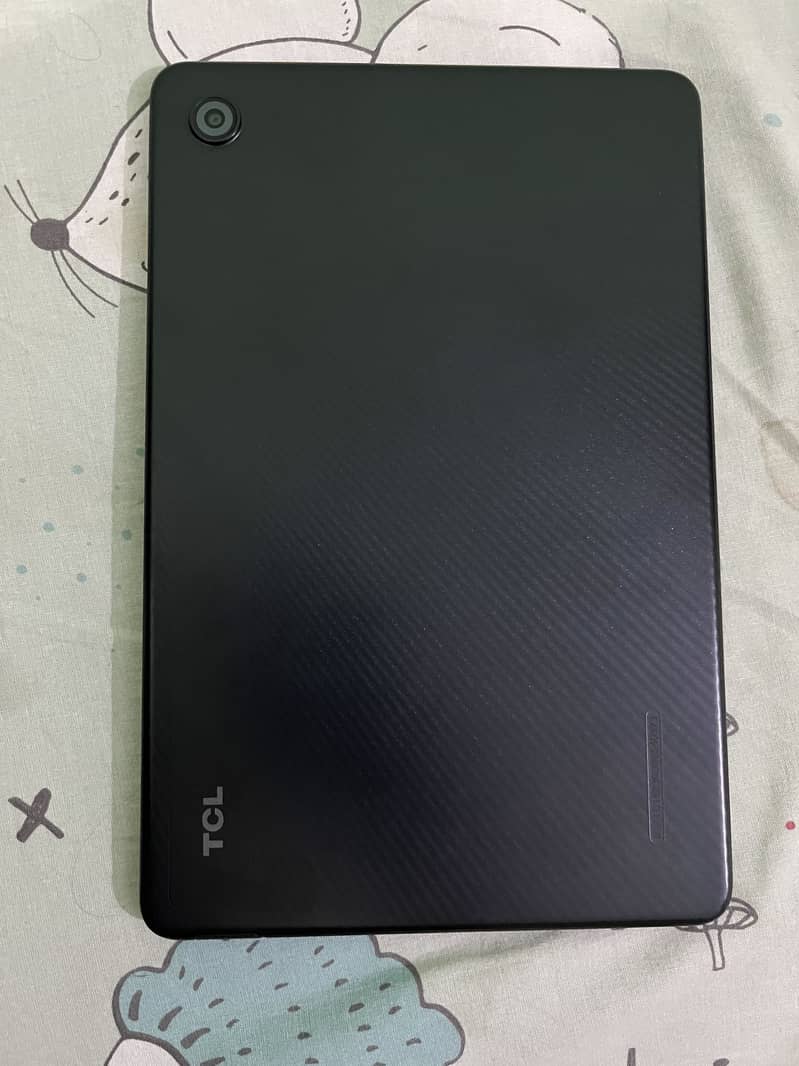 TCL Tab 10: Big screen, big battery and performance 0