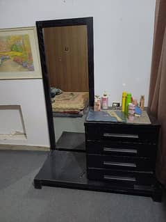 dressing table with mirror