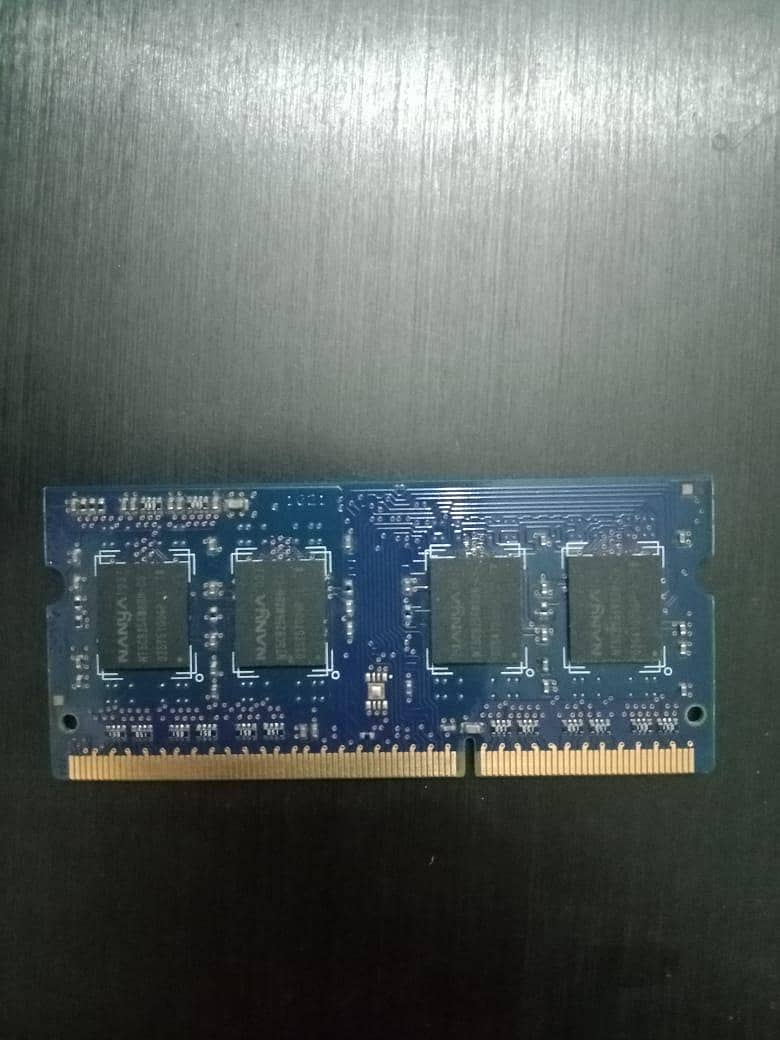 8gb ddr3 ram 10/10 condition in low price 1