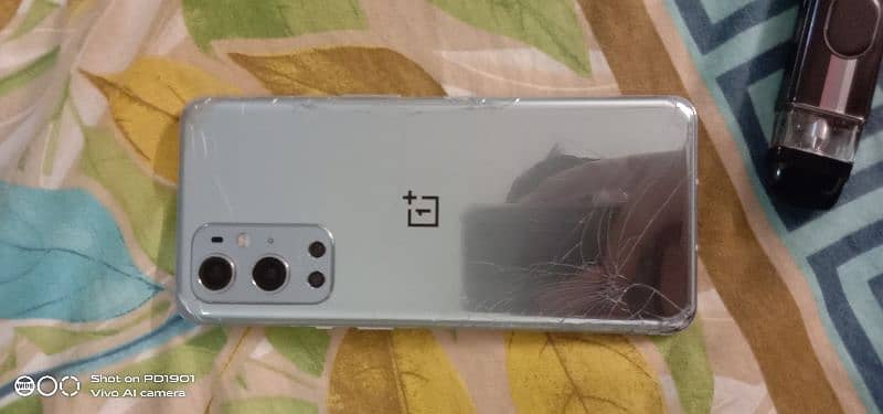 One plus 9 pro good condition 7.5/10 0