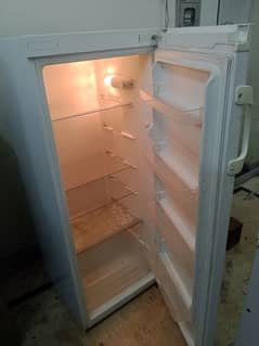 Freezer vertical. 03028659844