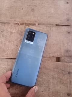 Infinix note 10 pro 8,128 with box