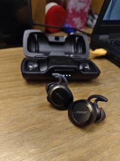 BOSE SOUNDSPORT airbuds (Dubai duty free)