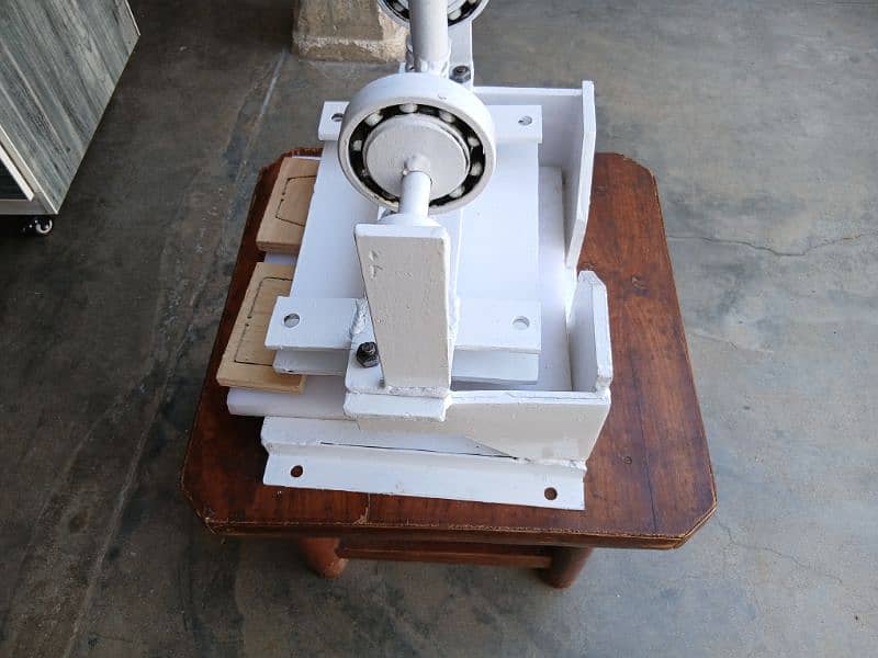 leather cutting press 1