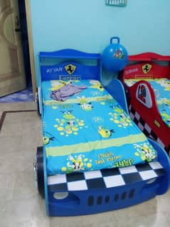 two kids bed for sale
