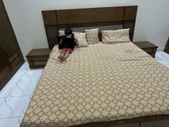 Full size bed with 2 side tables one dressing with 4 door almari