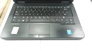 I'm selling best & genuine laptops.