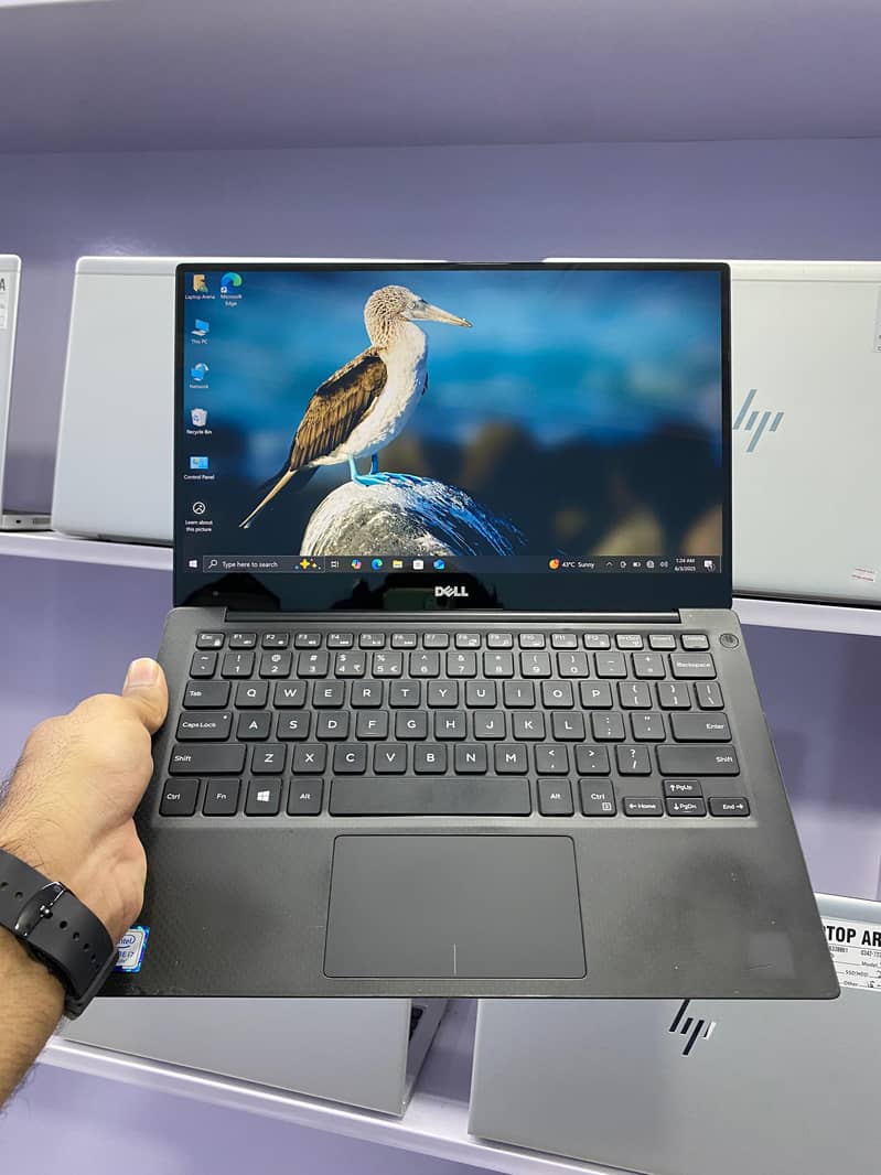DELL XPS 13 CORE i7-6th Generation (8/256) 1