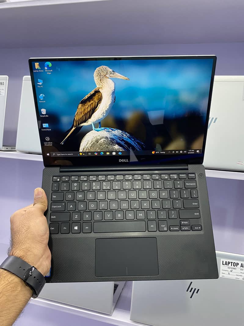 DELL XPS 13 CORE i7-6th Generation (8/256) 3