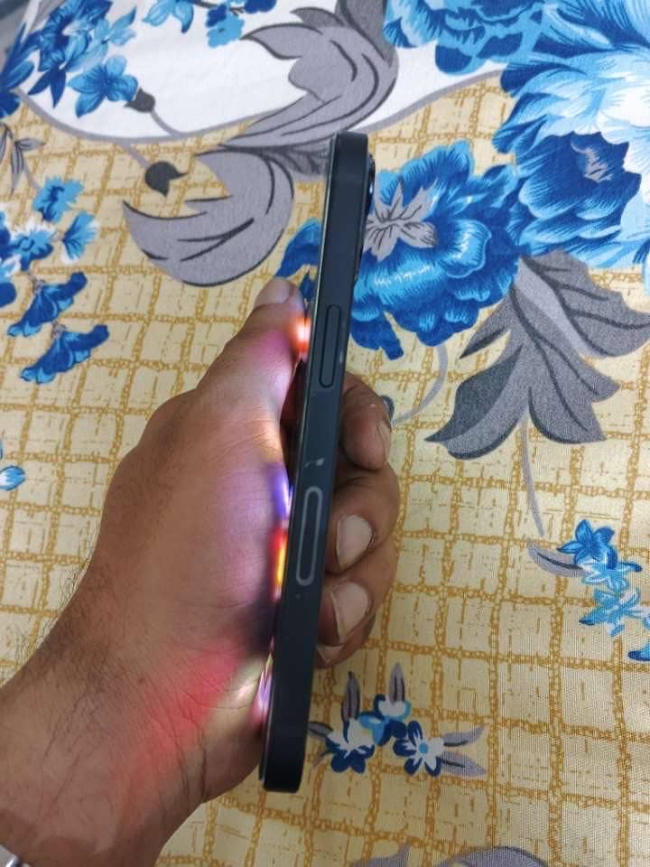 iPhone 13 4 month sim time exchange also possible 3