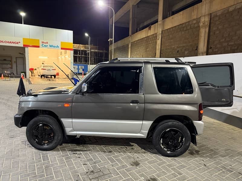Mitsubishi Pajero Mini 1996 1