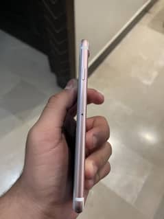 Iphone 7 PTA approved… For any qeurie contact:03035553630