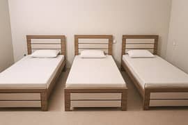 Meraj Executive Stay (boy's hostel)